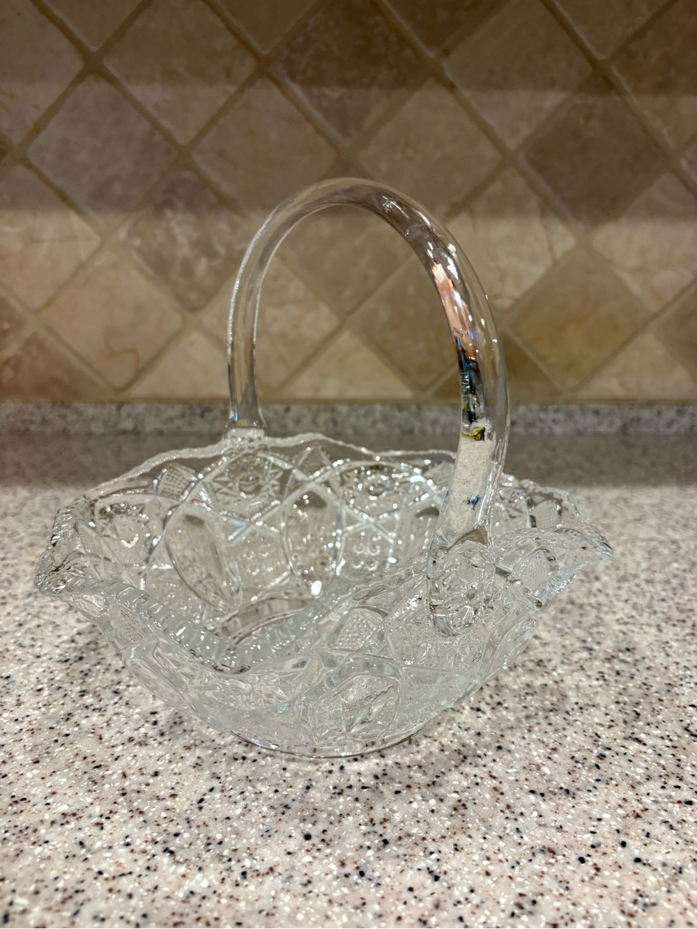 Vintage L.E. Smith Glass Company clear crystal glass basket